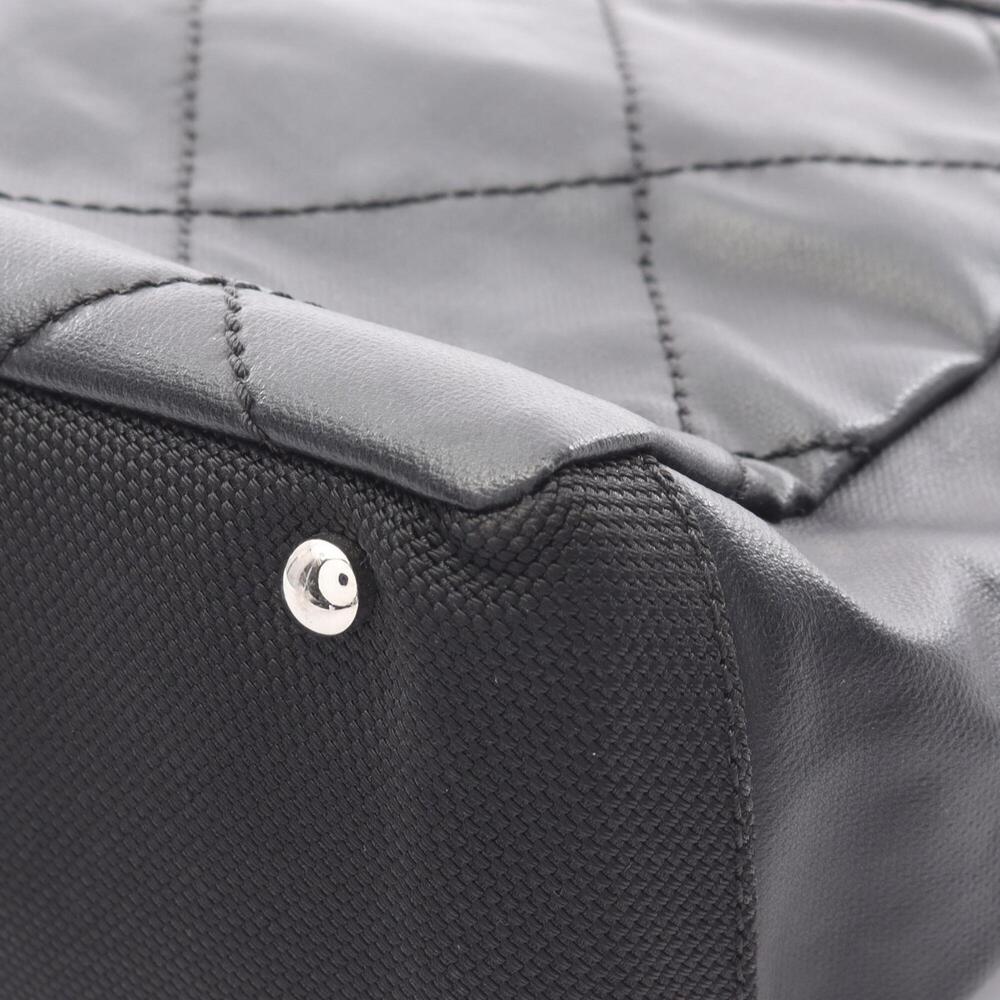 CHANEL Black Leather Tote Bag - Picture 7 of 10